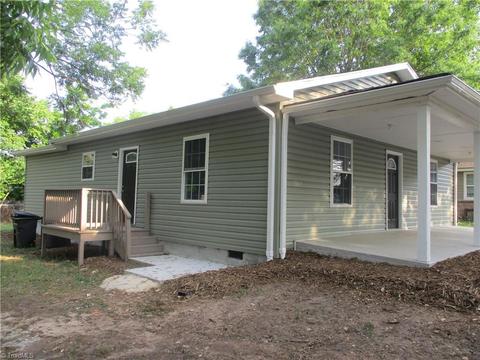 2211 Chambers St, High Point, NC 27263 photo 4