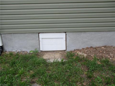 2211 Chambers St, High Point, NC 27263 photo 6