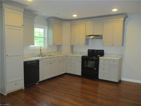 2211 Chambers St, High Point, NC 27263 photo 12
