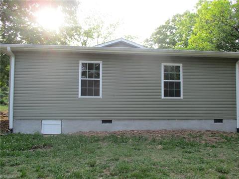 2211 Chambers St, High Point, NC 27263 photo 5