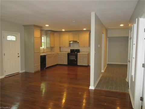 2211 Chambers St, High Point, NC 27263 photo 8