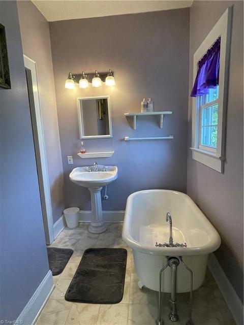 184 Main St, Cooleemee, NC 27014 photo 6