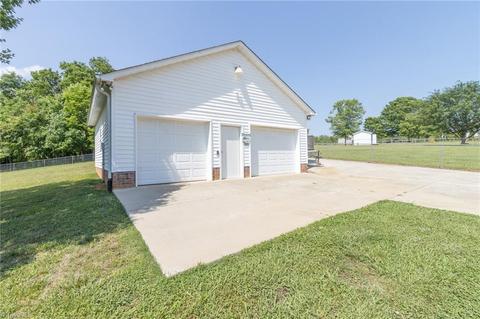 6570 Abigail Dr, Trinity, NC 27370 photo 27