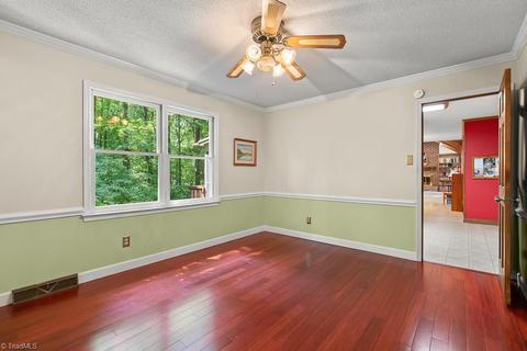 2012 La Dora Ct, High Point, NC 27265 photo 6