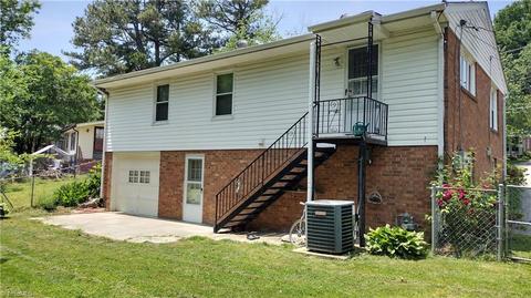 1620 Larkin St, High Point, NC 27262 photo 3