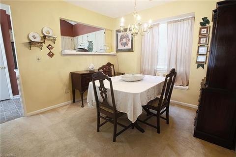 3207 Pipers Way, High Point, NC 27265 photo 4