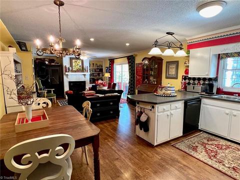 613 Old Mill Rd, High Point, NC 27265 photo 11