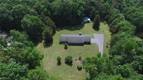 4020 Shannon Dr, Trinity, NC 27370 photo 44