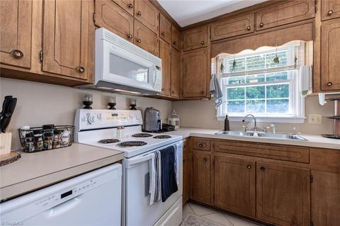 4020 Shannon Dr, Trinity, NC 27370 photo 13