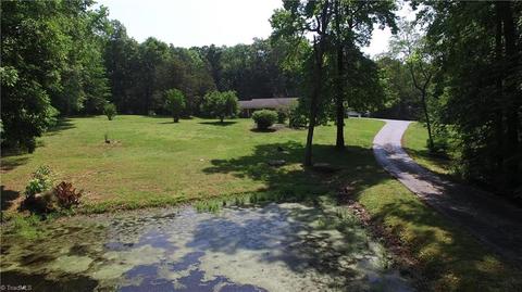 4020 Shannon Dr, Trinity, NC 27370 photo 6