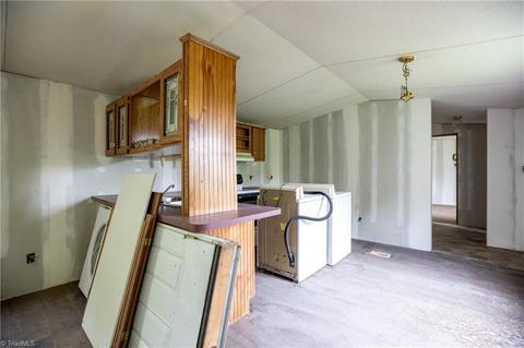 6799 Kennedy Rd, Trinity, NC 27370 photo 9