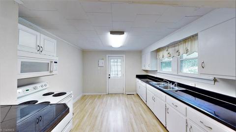 914 E Dayton Ave, High Point, NC 27262 photo 29
