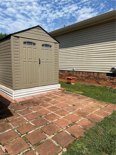 206 Ryan St, Dobson, NC 27017 photo 30