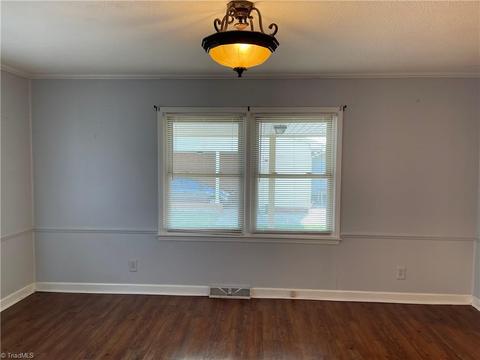 508 Oakview Rd, High Point, NC 27265 photo 5