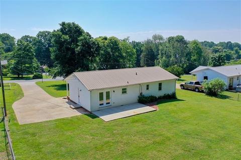 4007 Cresent Ave, Trinity, NC 27370 photo 22
