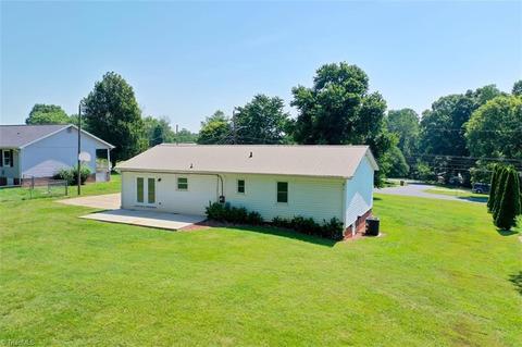 4007 Cresent Ave, Trinity, NC 27370 photo 24