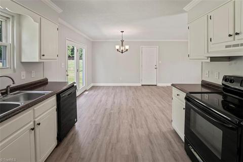4007 Cresent Ave, Trinity, NC 27370 photo 36