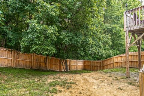 1 Candlestick Dr, Thomasville, NC 27360 photo 14