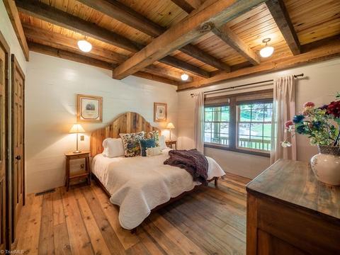452 Traphill Mill Rd, Traphill, NC 28685 photo 23