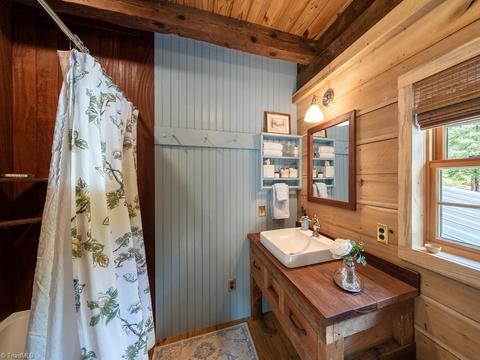 452 Traphill Mill Rd, Traphill, NC 28685 photo 32
