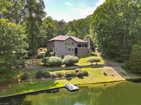 165 Beech Tree Ct, Eden, NC 27288 photo 6