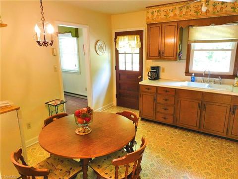 4893 Collins St, Trinity, NC 27370 photo 9