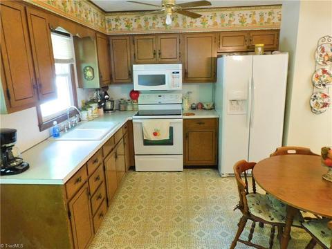 4893 Collins St, Trinity, NC 27370 photo 8