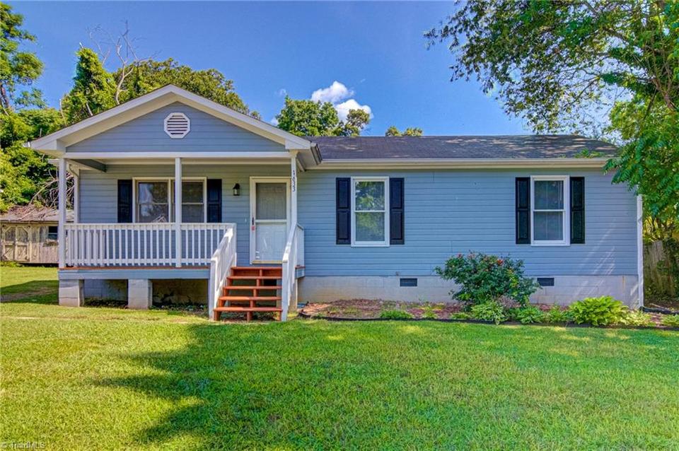  1633 Owens St, Greensboro, NC 27405 photo 1
