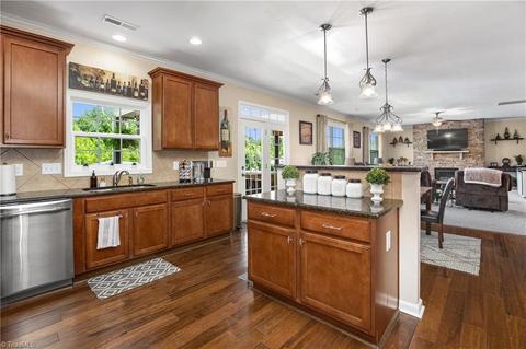 7050 English Pride Dr, Trinity, NC 27370 photo 17