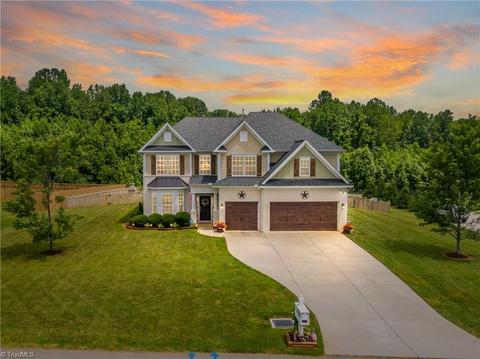 7050 English Pride Dr, Trinity, NC 27370 photo 1