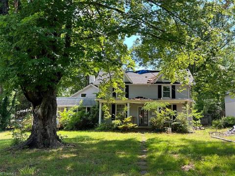 535 Patrick St, Eden, NC 27288 photo 2