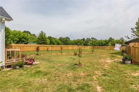 231 E Main St, Boonville, NC 27011 photo 40