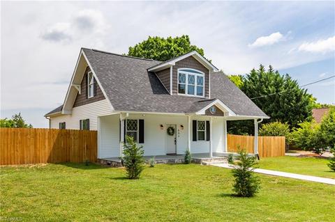 231 E Main St, Boonville, NC 27011 photo 1