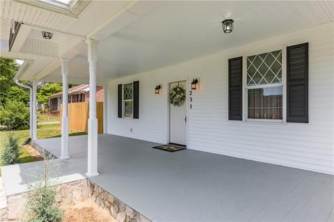 231 E Main St, Boonville, NC 27011 photo 6