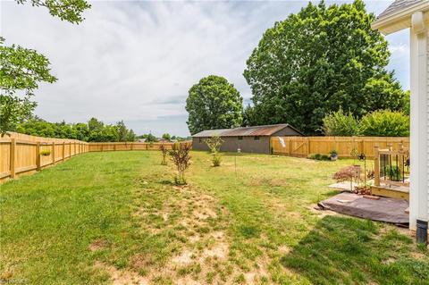 231 E Main St, Boonville, NC 27011 photo 42