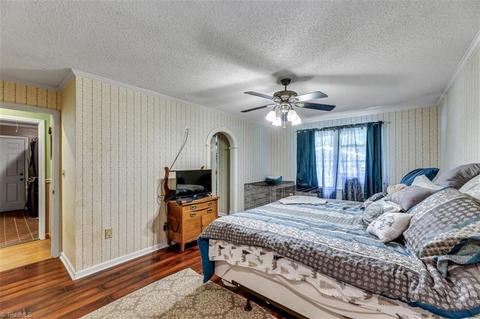 361 Eagle Falls Rd, Madison, NC 27025 photo 17