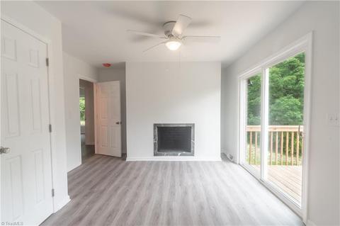598 E Pine St, Mount Airy, NC 27030 photo 19