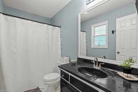 2891 Hunt Ridge Ct, Trinity, NC 27370 photo 17