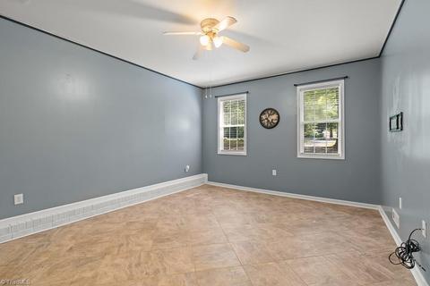 2891 Hunt Ridge Ct, Trinity, NC 27370 photo 12