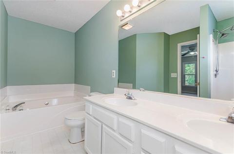 3620 Single Leaf Ct, High Point, NC 27265 photo 13