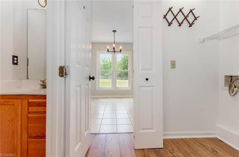 3620 Single Leaf Ct, High Point, NC 27265 photo 12