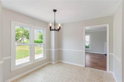 3620 Single Leaf Ct, High Point, NC 27265 photo 6