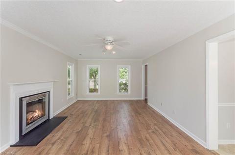 3620 Single Leaf Ct, High Point, NC 27265 photo 8