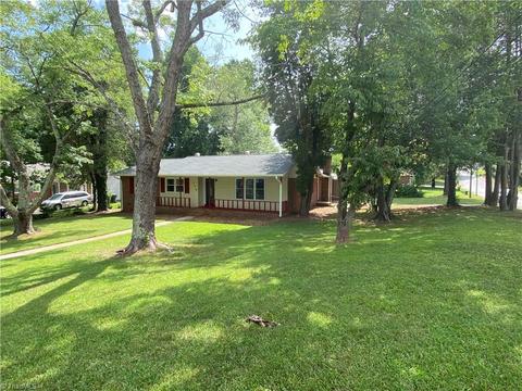 709 Rosecrest Dr, High Point, NC 27260 photo 3