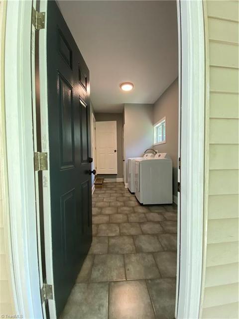 709 Rosecrest Dr, High Point, NC 27260 photo 34