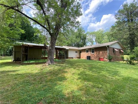 709 Rosecrest Dr, High Point, NC 27260 photo 9
