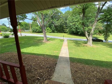 709 Rosecrest Dr, High Point, NC 27260 photo 11