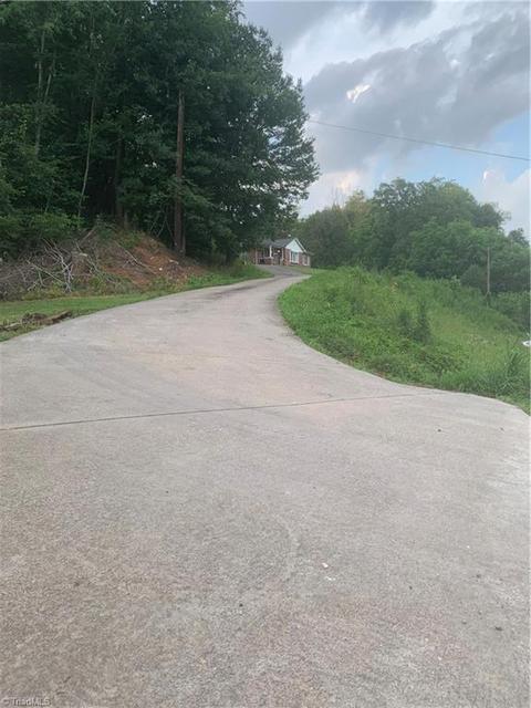 9492 Boone Trl, Purlear, NC 28665 photo 16