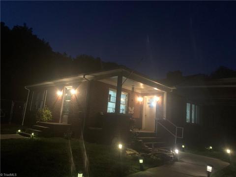 9492 Boone Trl, Purlear, NC 28665 photo 7