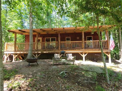 2341 Grissel Tail Rd, Traphill, NC 28685 photo 2